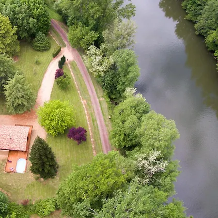 Le Des Berges - Piscine Chauffee & Ponton Prive - En Bordure De La Riviere Aveyron